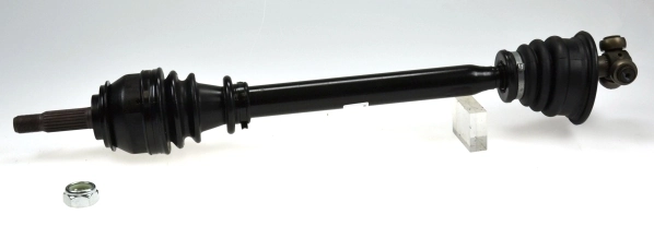 Semieixo (acionador) dianteiro esquerdo Lada 8200444438