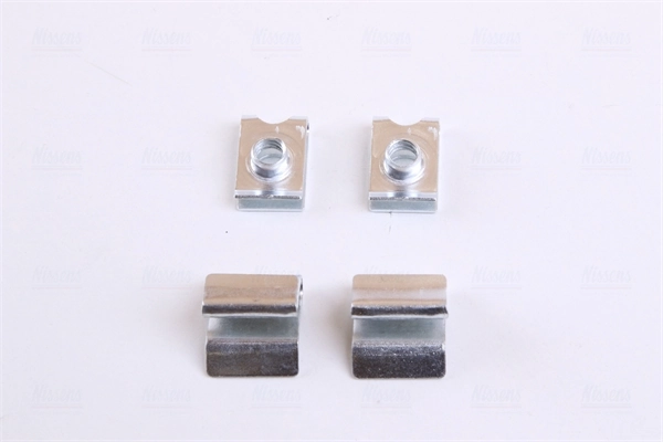 Radiador de esfriamento de motor 67039 Nissens