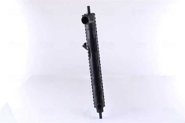 Radiador de esfriamento de motor Nissens 61656 preço, a partir de 84,71 USD