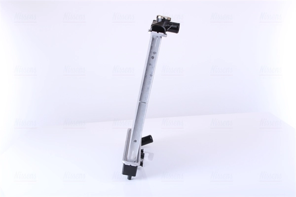 Radiador de esfriamento de motor Nissens 63310A preço, a partir de 91,94 USD