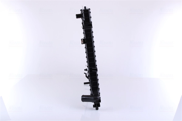 Radiador de esfriamento de motor Nissens 62004 preço, a partir de 168,17 USD