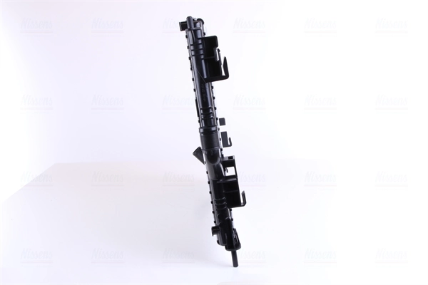 Radiador de esfriamento de motor Nissens 637612 preço, a partir de 72,36 USD