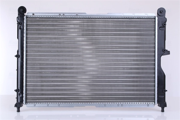 Radiador de esfriamento de motor Nissens 61816 preço, a partir de 111,94 USD