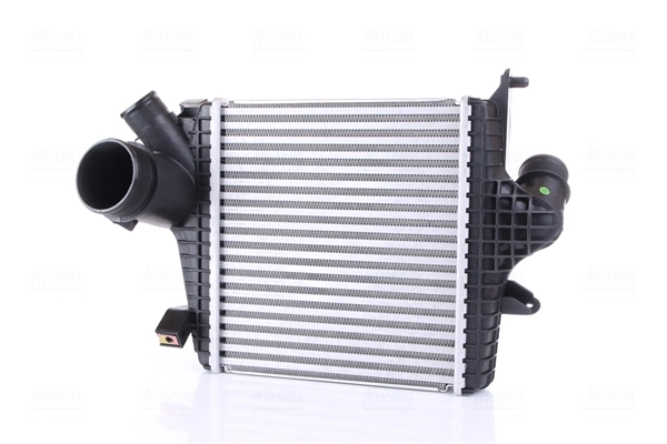 Radiador de intercooler Nissens 961304 preço, a partir de 253,57 USD