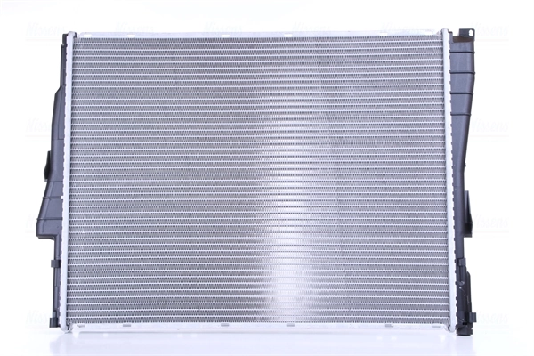 Radiador de esfriamento de motor Nissens 60782A preço, a partir de 73,26 USD
