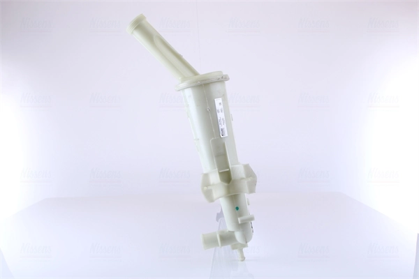 Radiador de esfriamento de motor Nissens 61764 preço, a partir de 77,07 USD