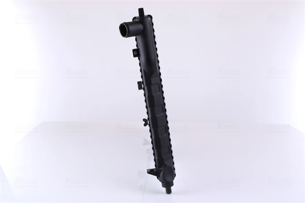 Radiador de esfriamento de motor Nissens 616591 preço, a partir de 78,32 USD