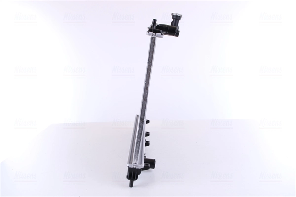 Compre 67509 Nissens Radiador de esfriamento de motor