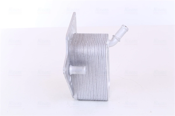 Radiador de óleo (frigorífico), debaixo de filtro Nissens 90802 preço, a partir de 93,26 USD