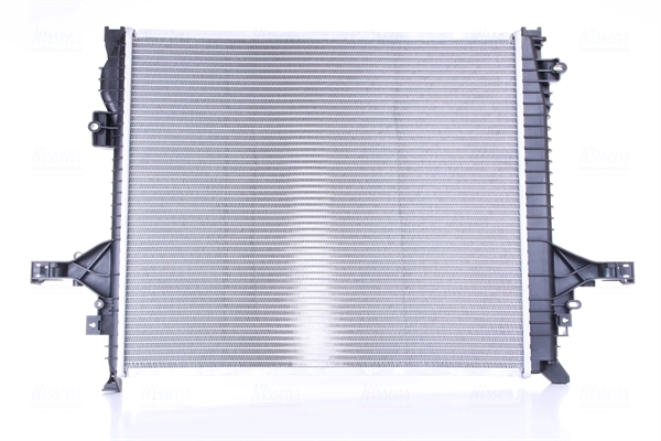 Radiador de esfriamento de motor Nissens 65613A preço, a partir de 151,59 USD