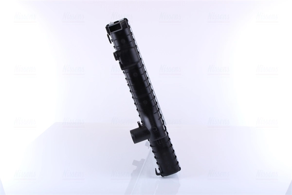Radiador de esfriamento de motor Nissens 60607 preço, a partir de 166,34 USD