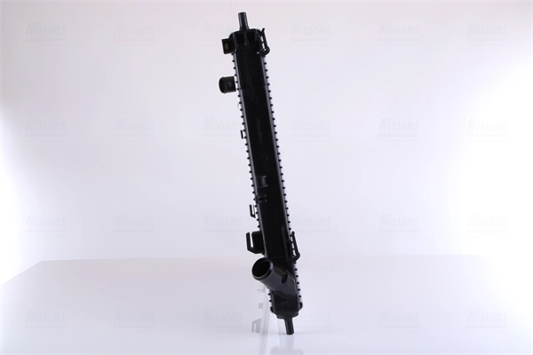 Radiador de esfriamento de motor Nissens 606476 preço, a partir de 121,80 USD
