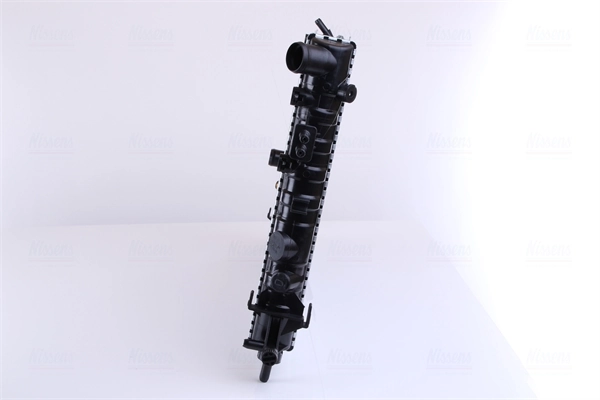 Radiador de esfriamento de motor Nissens 63247A preço, a partir de 94,94 USD