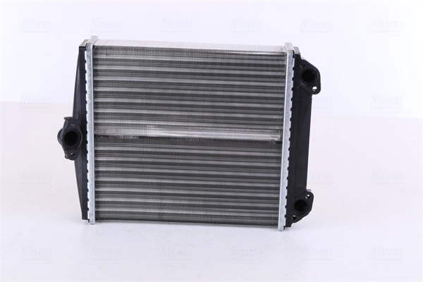 Radiador de forno (de aquecedor) Nissens 72001 preço, a partir de 50,13 USD