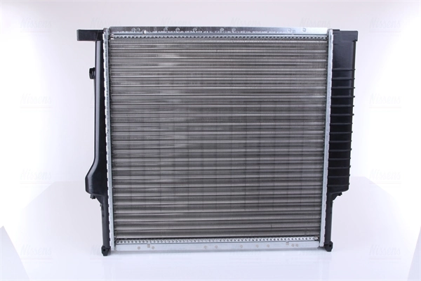 Compre 62583 HELLA Radiador de esfriamento de motor