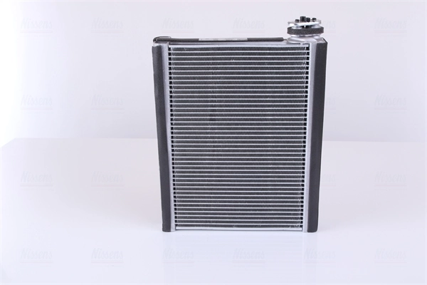 Vaporizador de aparelho de ar condicionado Nissens 92368 preço, a partir de 169,17 USD