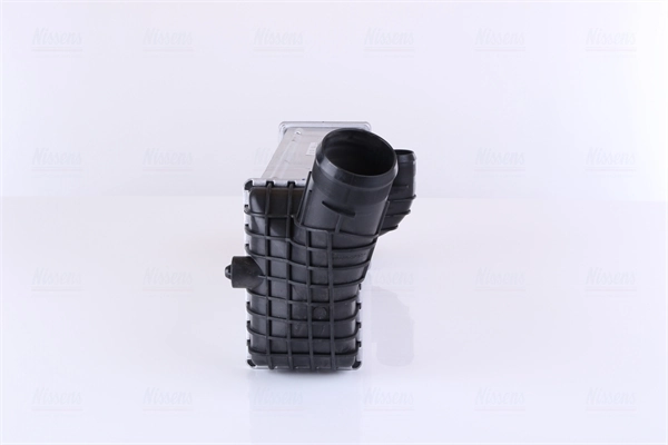 Compre 96573 Nissens Radiador de intercooler