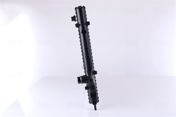 Radiador de esfriamento de motor Nissens 60352 preço, a partir de 482,15 USD