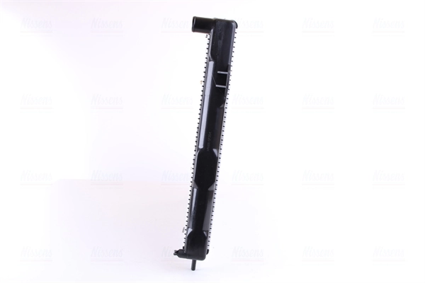 Radiador de esfriamento de motor Nissens 61000 preço, a partir de 231,51 USD
