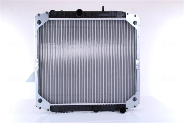Radiador de esfriamento de motor Mercedes 6745000203 preço, a partir de 234,17 USD