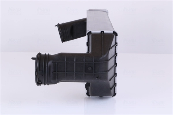 Radiador de intercooler Nissens 96128 preço, a partir de 208,16 USD