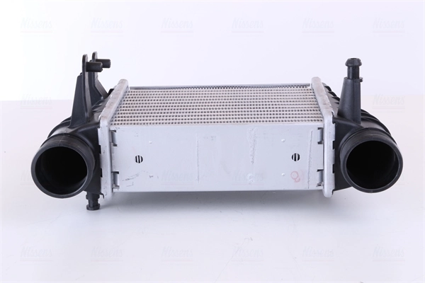 Radiador de intercooler 96426 Nissens