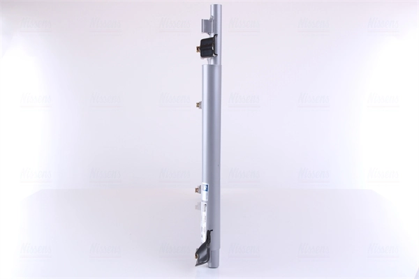 Radiador de aparelho de ar condicionado Nissens 940675 preço, a partir de 144,77 USD