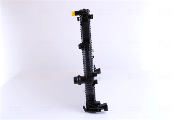 Radiador de esfriamento de motor Nissens 606524 preço, a partir de 184,91 USD