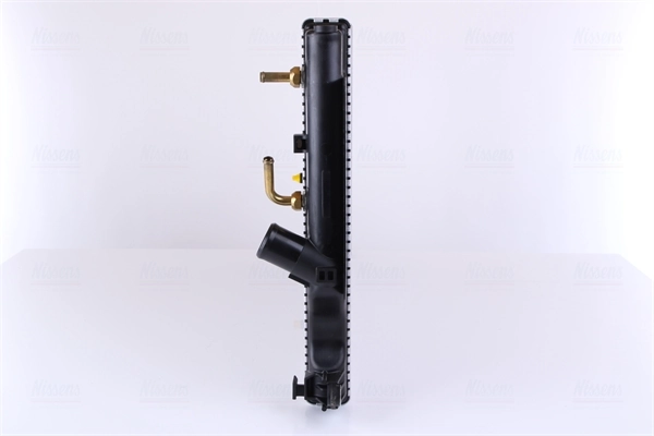 Radiador de esfriamento de motor Nissens 646875 preço, a partir de 235,85 USD