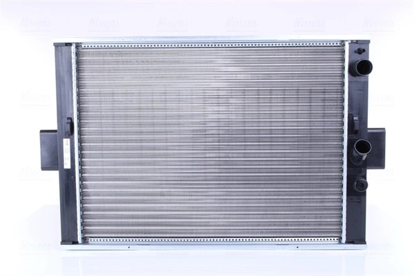 Radiador de esfriamento de motor Iveco 1907918