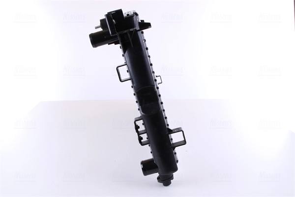 Radiador de esfriamento de motor Nissens 60984 preço, a partir de 129,19 USD