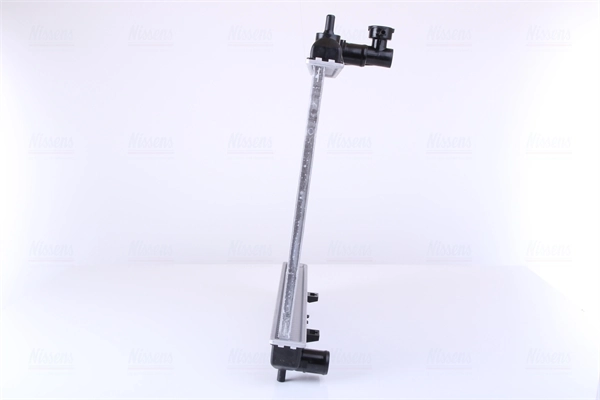 Compre 67495 Nissens Radiador de esfriamento de motor