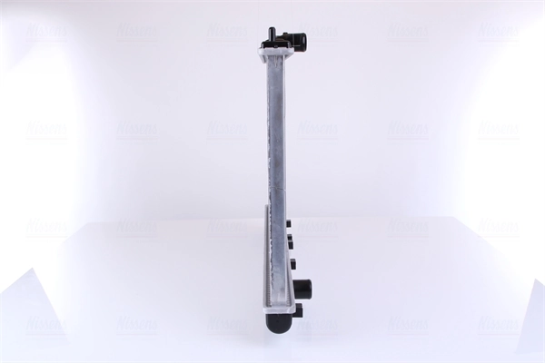 Compre 62868A Nissens Radiador de esfriamento de motor