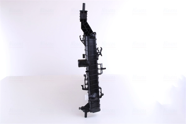 Radiador de esfriamento de motor Nissens 63096 preço, a partir de 101,85 USD