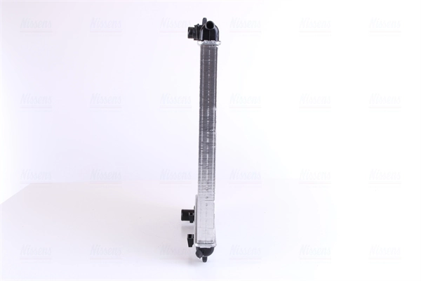 Radiador de esfriamento de motor Nissens 63505 preço, a partir de 47,90 USD
