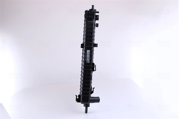 Compre 616905 Nissens Radiador de esfriamento de motor