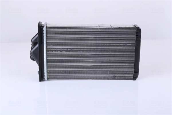 Radiador de forno (de aquecedor) Nissens 70975 preço, a partir de 55,18 USD