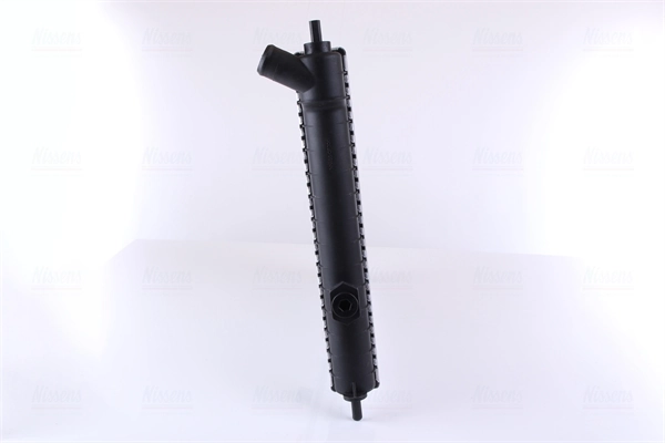 Radiador de esfriamento de motor Nissens 63061 preço, a partir de 80,02 USD