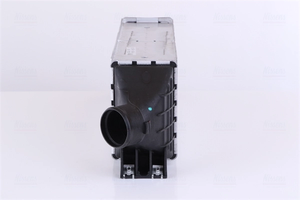 Radiador de intercooler Nissens 96732 preço, a partir de 100,58 USD
