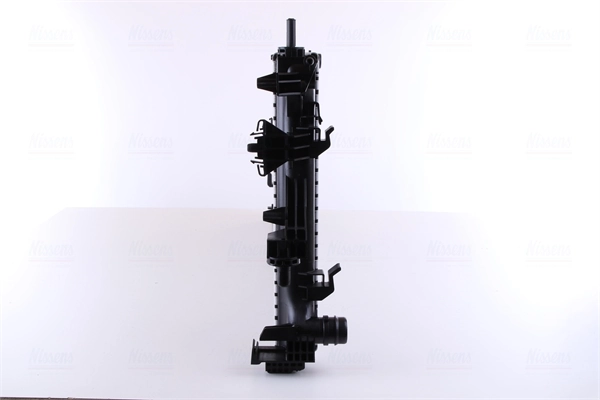 Radiador de esfriamento de motor Nissens 63555A preço, a partir de 120,09 USD