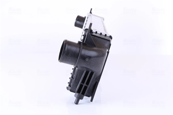 Radiador de intercooler Nissens 96245 preço, a partir de 214,52 USD