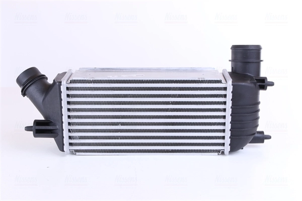 Radiador de intercooler Nissens 96467 preço, a partir de 137,78 USD