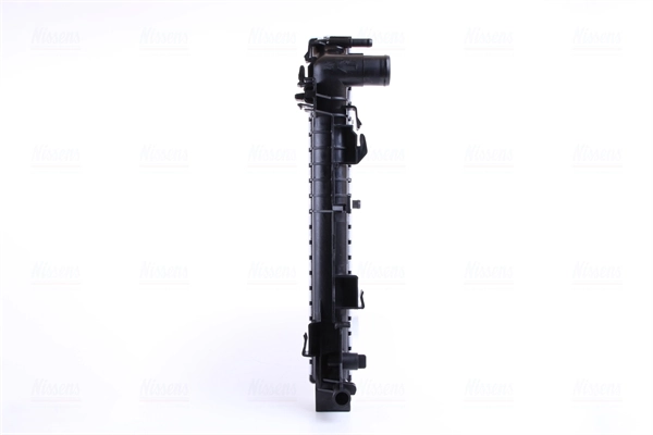 Compre 67156A Nissens Radiador de esfriamento de motor