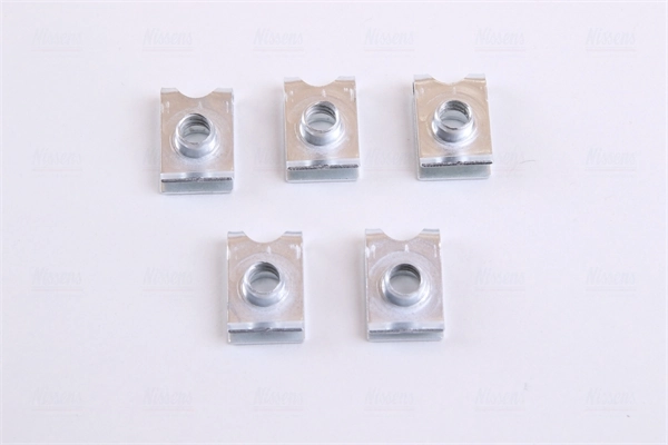 Radiador de esfriamento de motor 630702 Nissens