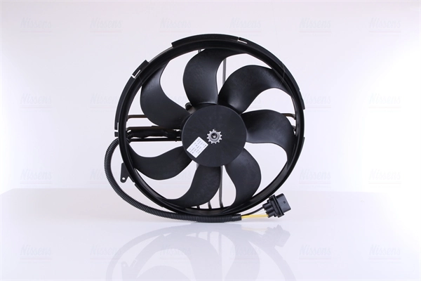 Ventilador elétrico de esfriamento montado (motor + roda de aletas) Nissens 85551 preço, a partir de 137,95 USD