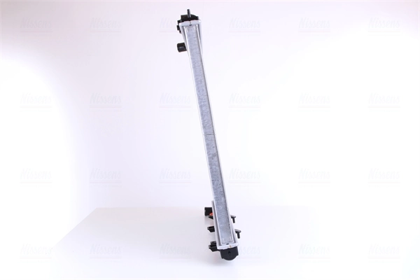 Radiador de esfriamento de motor Nissens 68717 preço, a partir de 198,38 USD