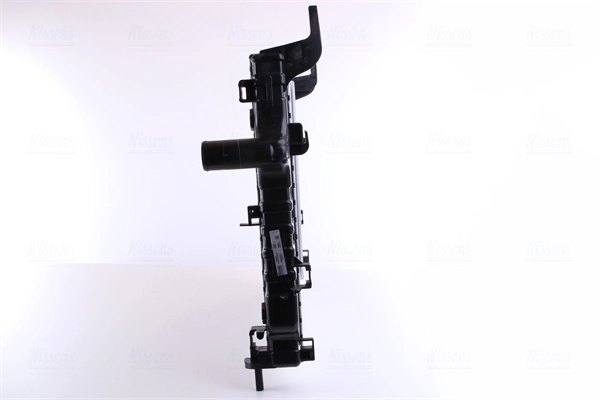 Radiador de esfriamento de motor Nissens 69451 preço, a partir de 222,63 USD