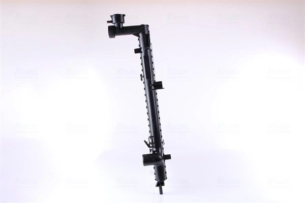 Radiador de esfriamento de motor Nissens 61035 preço, a partir de 166,60 USD