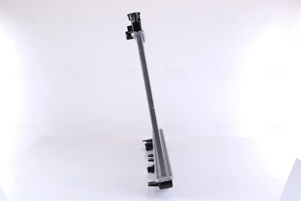 Radiador de esfriamento de motor Nissens 681375 preço, a partir de 126,79 USD