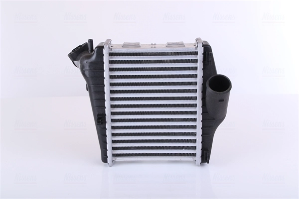 Radiador de intercooler Nissens 96177 preço, a partir de 119,82 USD